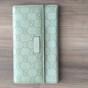 Rare mint Gucci tri-fold wallet